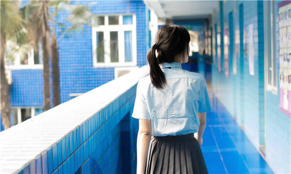 金堂如何找到一个可以帮助我生孩子的女人？